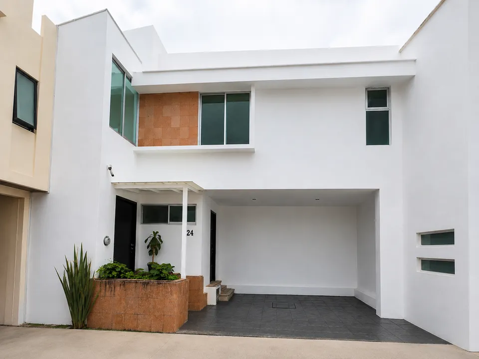 Foto 2 de Casa en Venta en Condominio Savia Orquídea | Valle de San Isidro, Zapopan