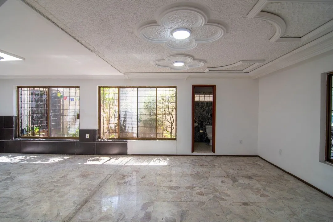 Foto 9 de Casa en Esquina en Venta en Jardines de los Arcos