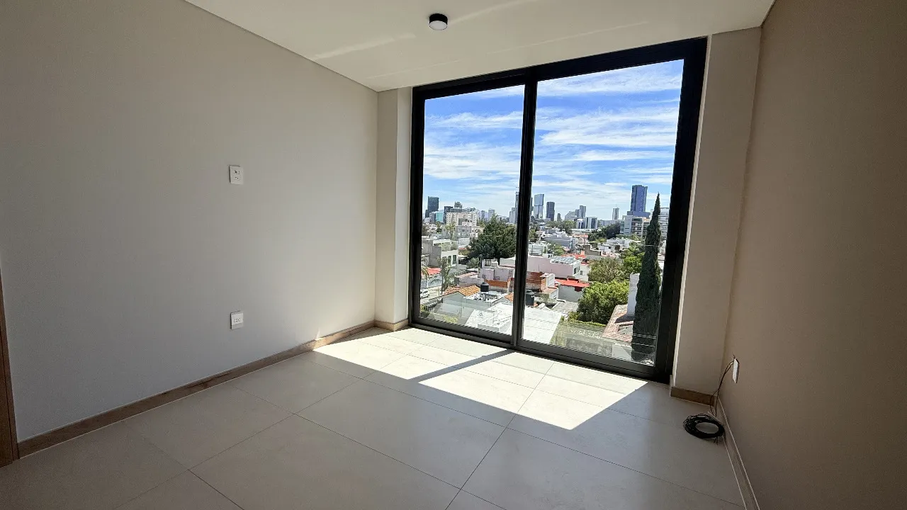 Foto 3 de Departamento en renta en Calle Quebec, Lomas de Providencia, Guadalajara
