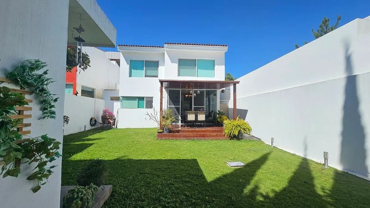 Foto 3 de Casa en venta en Circuito Del Lince Oriente, Bugambilias, Zapopan
