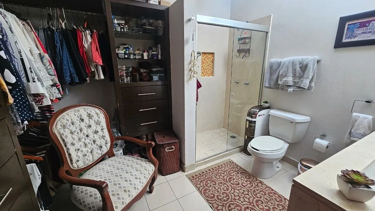 Foto 5 de Casa en venta en Circuito Del Lince Oriente, Bugambilias, Zapopan