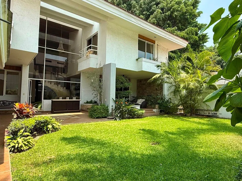 Foto 3 de Casa en Venta en Verde Valle junto a parque, junto a Expo y Plaza del Sol
