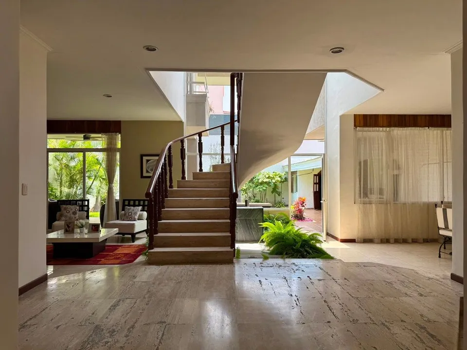 Foto 5 de Casa en Venta en Verde Valle junto a parque, junto a Expo y Plaza del Sol