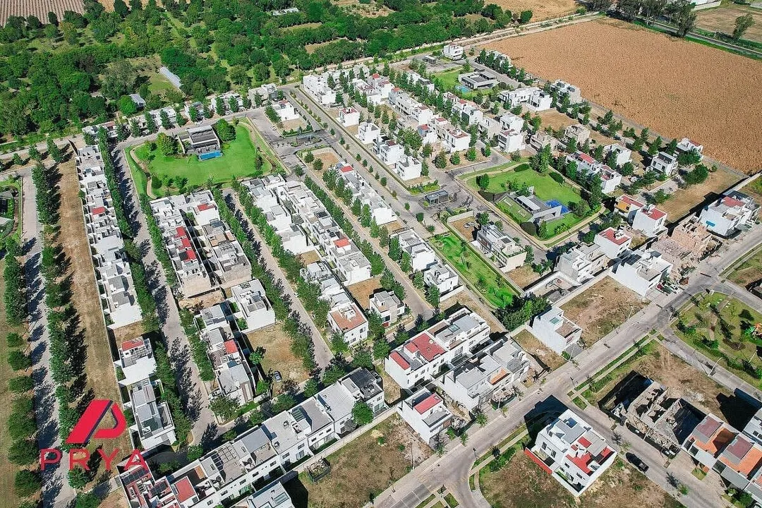 Foto 2 de Terreno en Venta de 223 m² en Solares, Zapopan | Coto Senda.