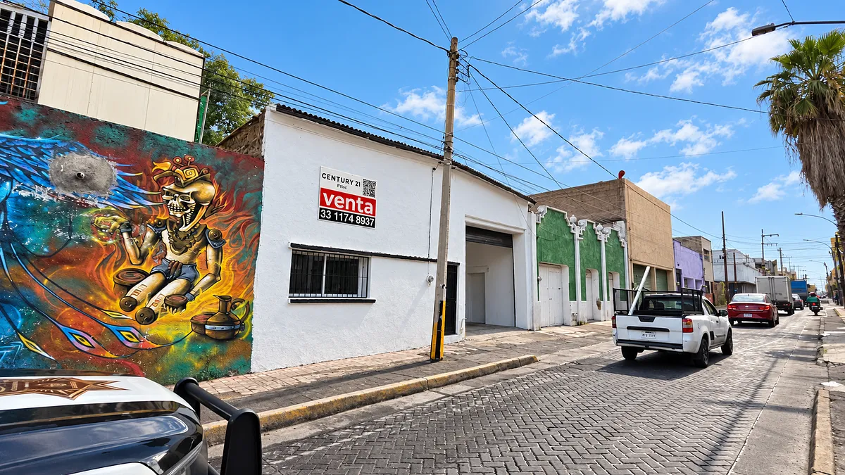 Foto 2 de Se vende casa en Guadalajara Centro 265m2 Terreno