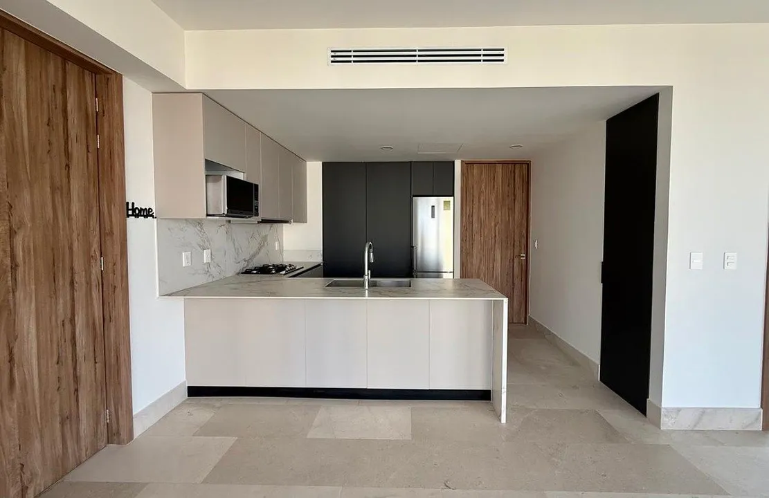 Foto 2 de Torre del Prado 2 Rec 2 baños 2 autos Piso 12, departamento de lujo en venta!