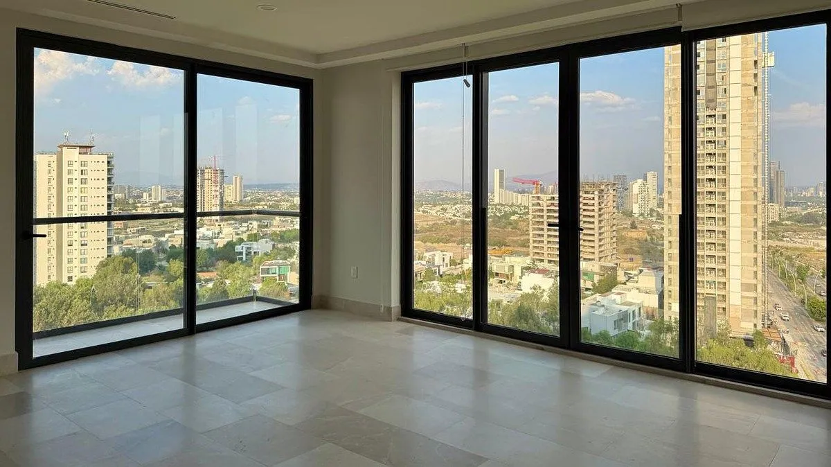 Foto 3 de Torre del Prado 2 Rec 2 baños 2 autos Piso 12, departamento de lujo en venta!