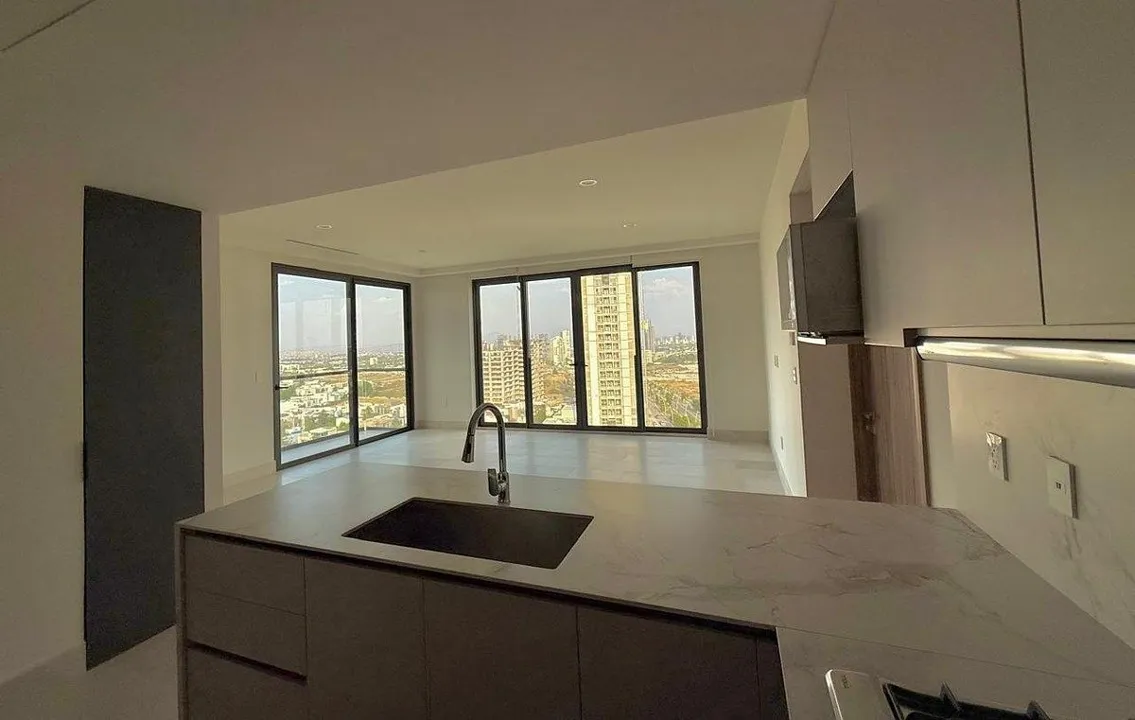 Foto 6 de Torre del Prado 2 Rec 2 baños 2 autos Piso 12, departamento de lujo en venta!
