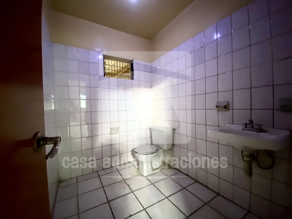 Foto 3 de Bodega en venta en Col. Mariano Otero, Zapopan