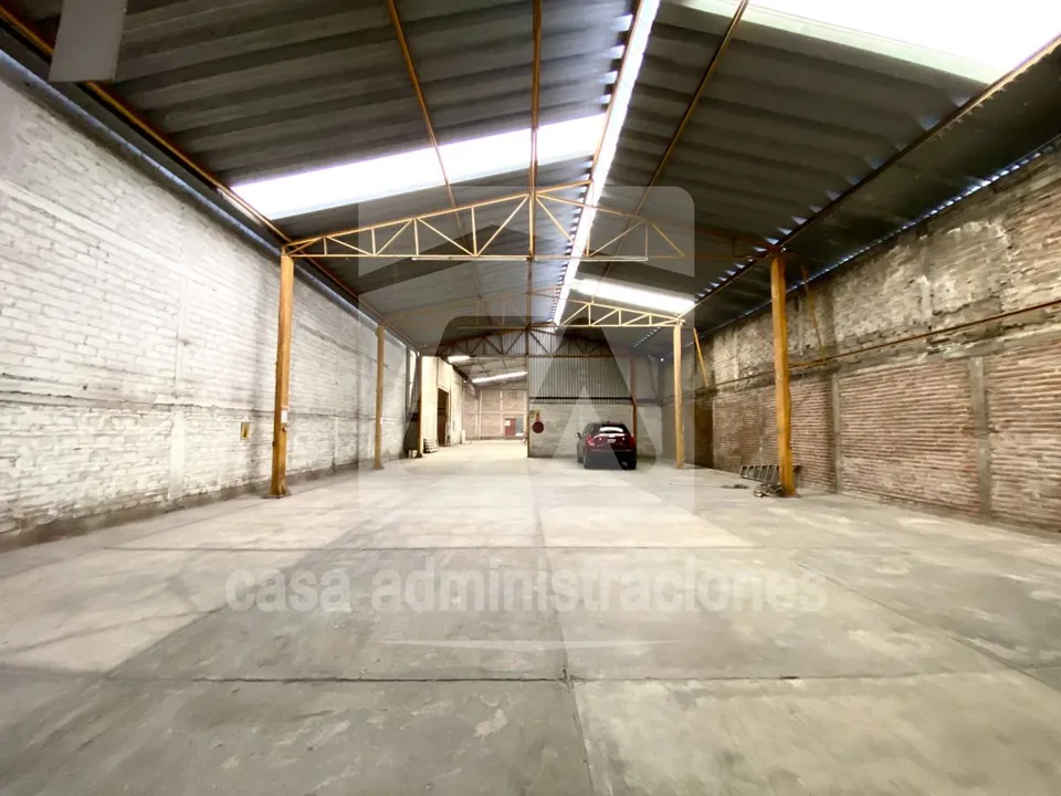 Foto 8 de Bodega en venta en Col. Mariano Otero, Zapopan