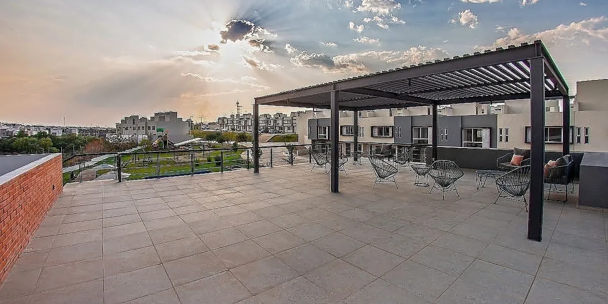 Foto 4 de Casa en renta Coto Abié, Valle Imperial , Zapopan: 3 rec. y Roof Garden.