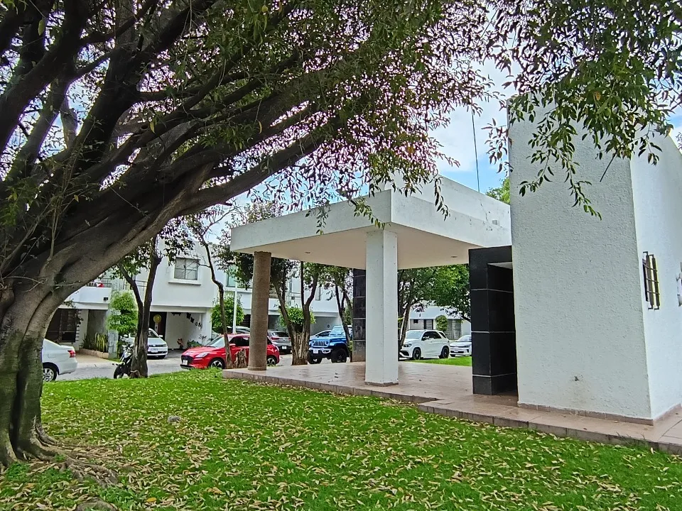 Foto 3 de Casa en venta en Calle Comonfort, EL REAL, San Pedro Tlaquepaque