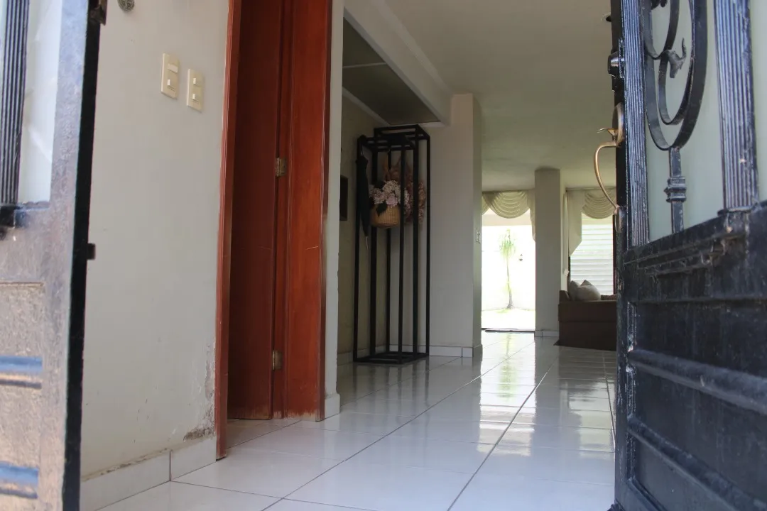 Foto 5 de Casa en venta en Callejón de los Claveles, Bugambilias, Zapopan