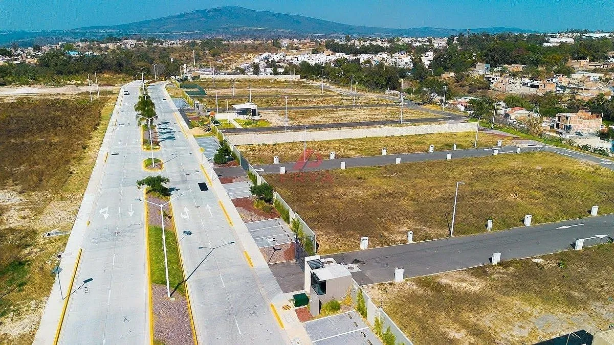 Foto 2 de Terrenos en venta en Tonalá, Jalisco | Preventa en Nabi sobre Anillo Periférico.