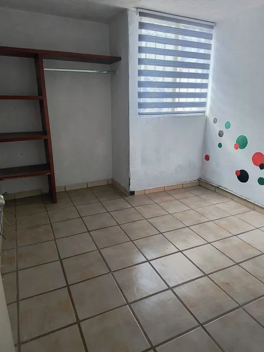 CASA EN VENTA EN TLAQUEPAQUE