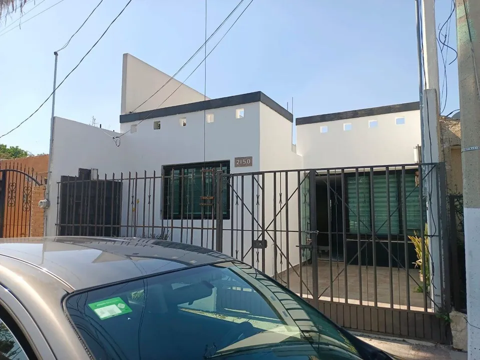 CASA EN VENTA ALAMO INDUSTRIAL