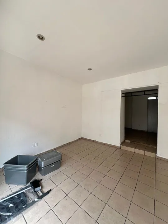 Foto 9 de SE VENDE ESQUINA COMERCIAL CON EXCELENTE UBICACION EN LA COLONIA ANALCO