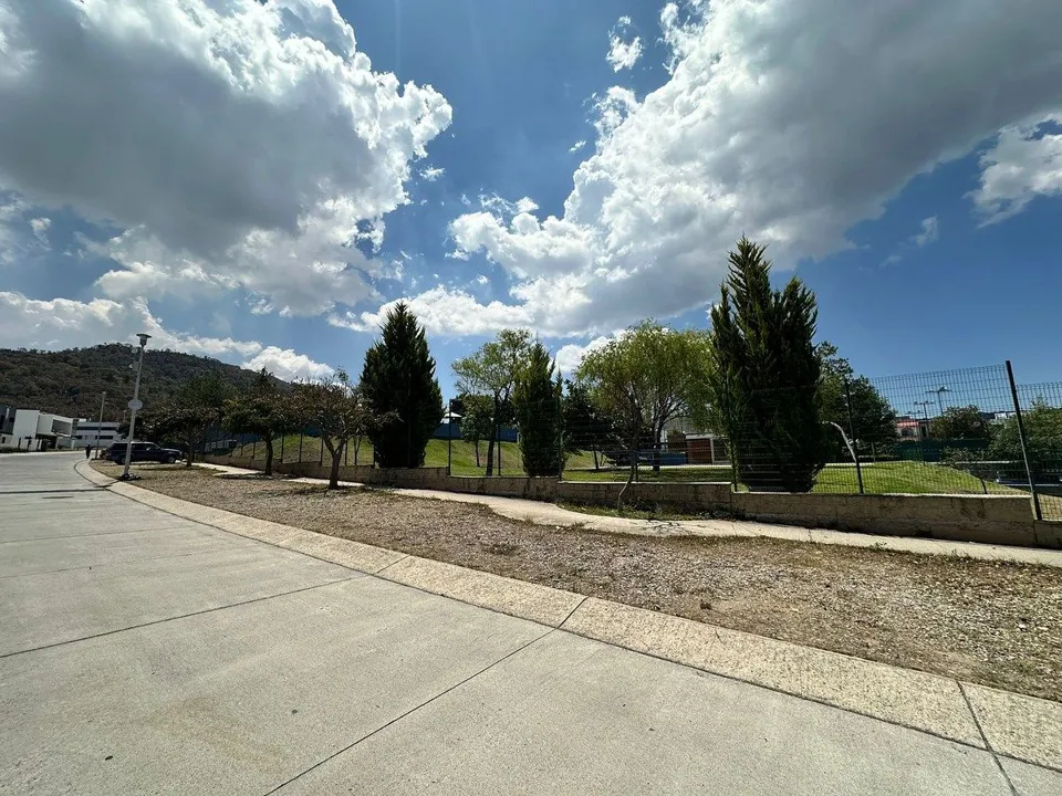 Foto 4 de Terreno en Venta en Los Robles