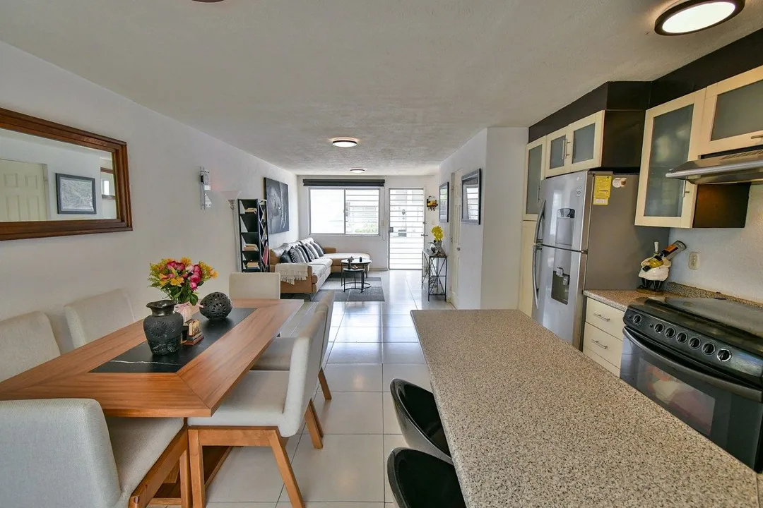 Foto 3 de Casa En Coto Mariano Otero y Perifefico, Zapopan, en venta
