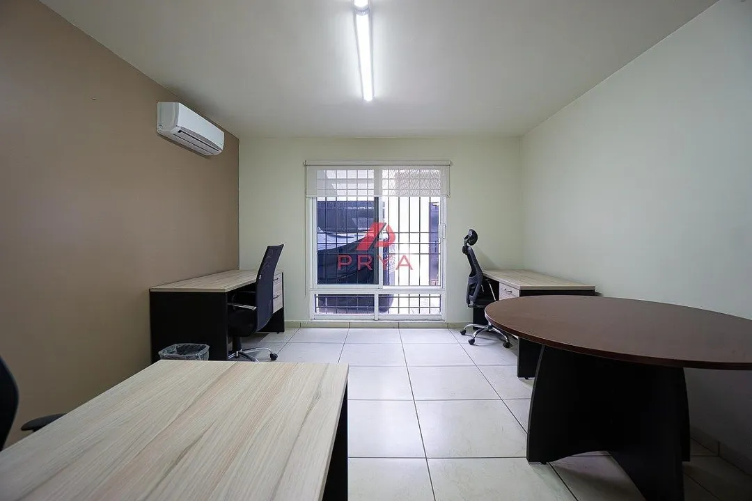 Foto 5 de Oficina en renta en Guadalajara, Providencia con servicios incluidos