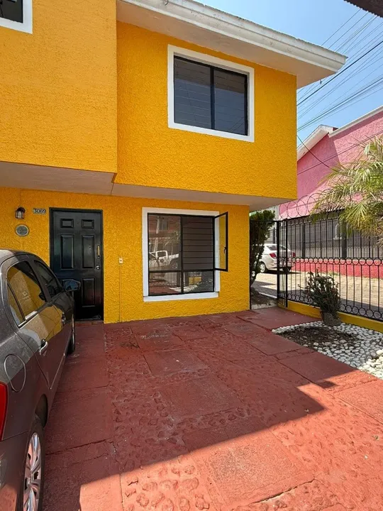 Foto 2 de CASA EN VENTA EN PARQUES COLÓN $3’450,000 pesos