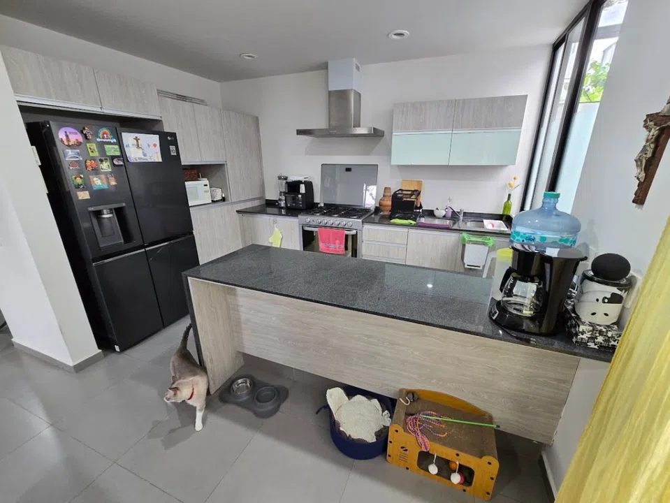 Foto 4 de CASA EN VENTA EN COTO AIRE