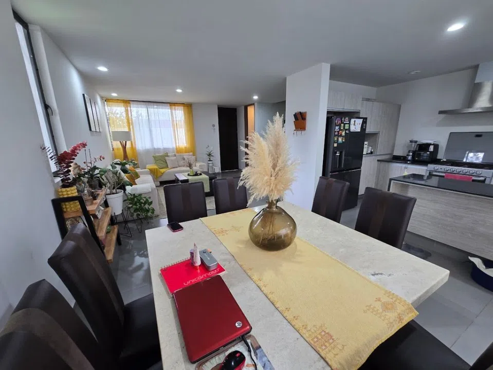 Foto 5 de CASA EN VENTA EN COTO AIRE