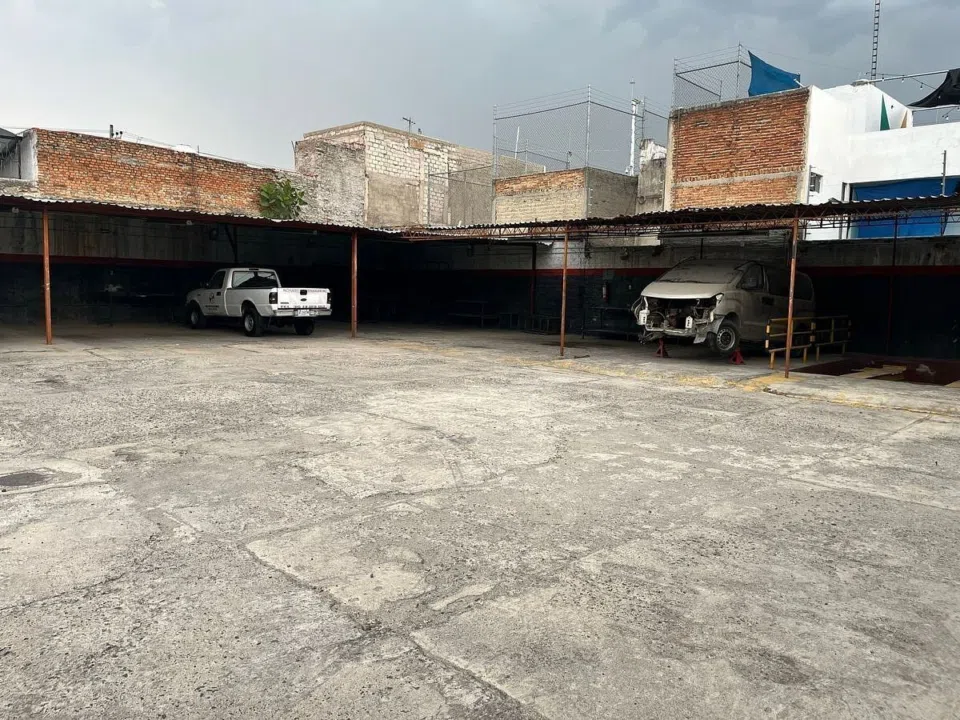 Foto 2 de Terreno en Venta de Uso Mixto en Colonia Artesanos, Guadalajara Centro