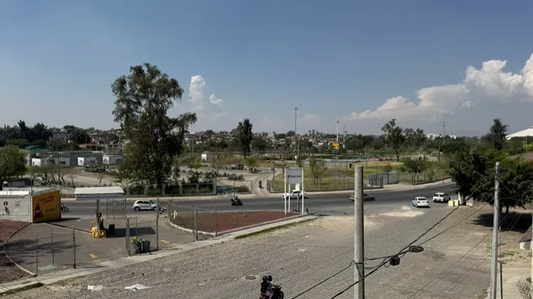 Foto 7 de Bodega Comercial en venta en Avenida La Presa, 20 de Noviembre, TONALA