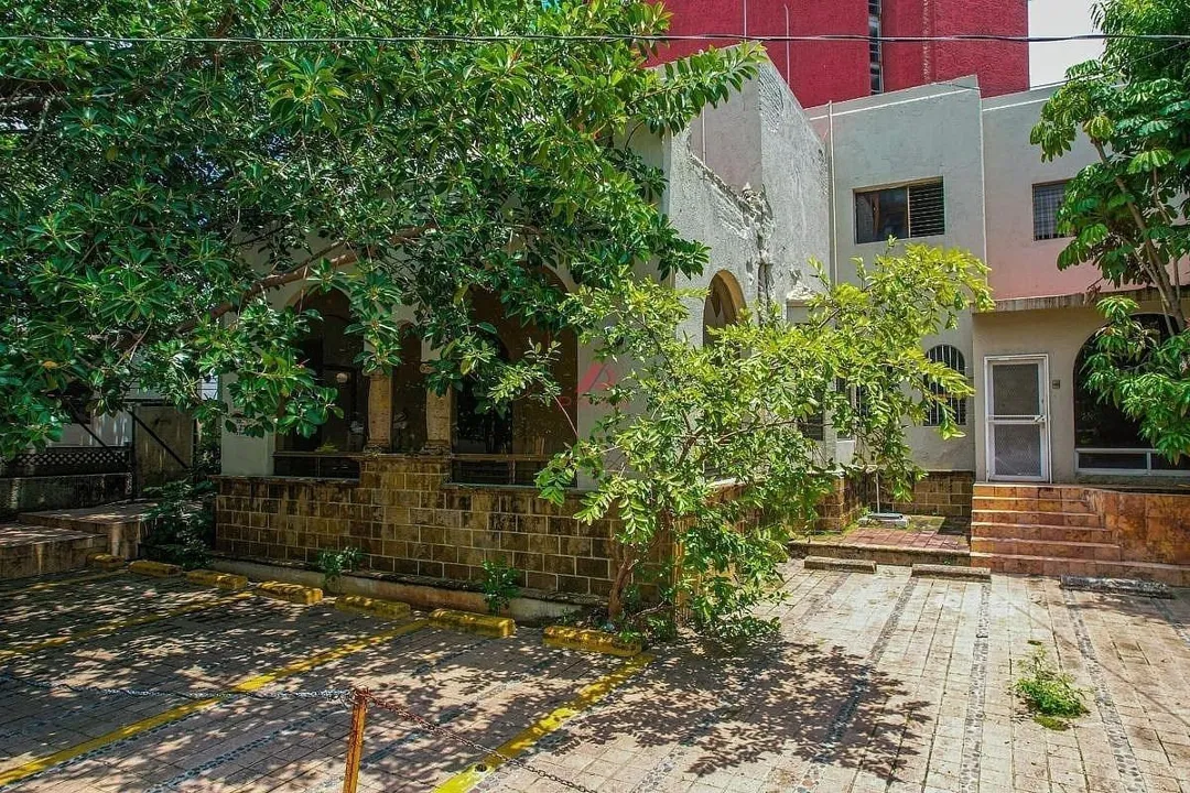 Foto 5 de Terreno en venta en Colonia Americana, Guadalajara | Uso Mixto