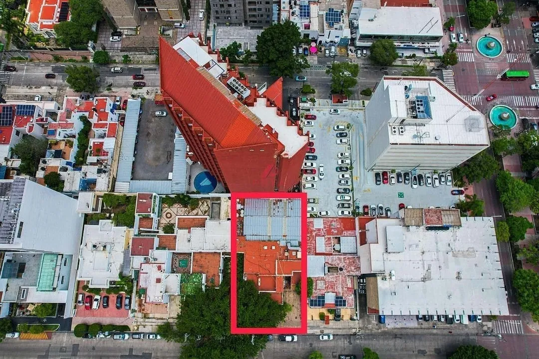 Foto 7 de Terreno en venta en Colonia Americana, Guadalajara | Uso Mixto