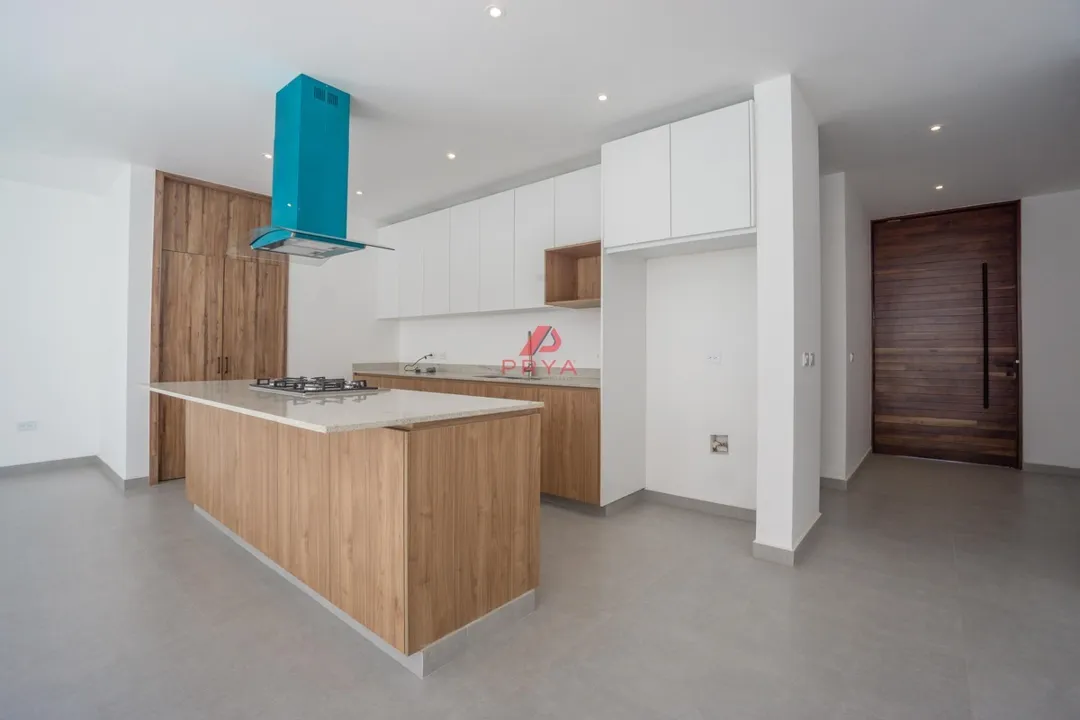 Foto 7 de Casa en Venta en Solares Residencial, Zapopan — Coto Larissa
