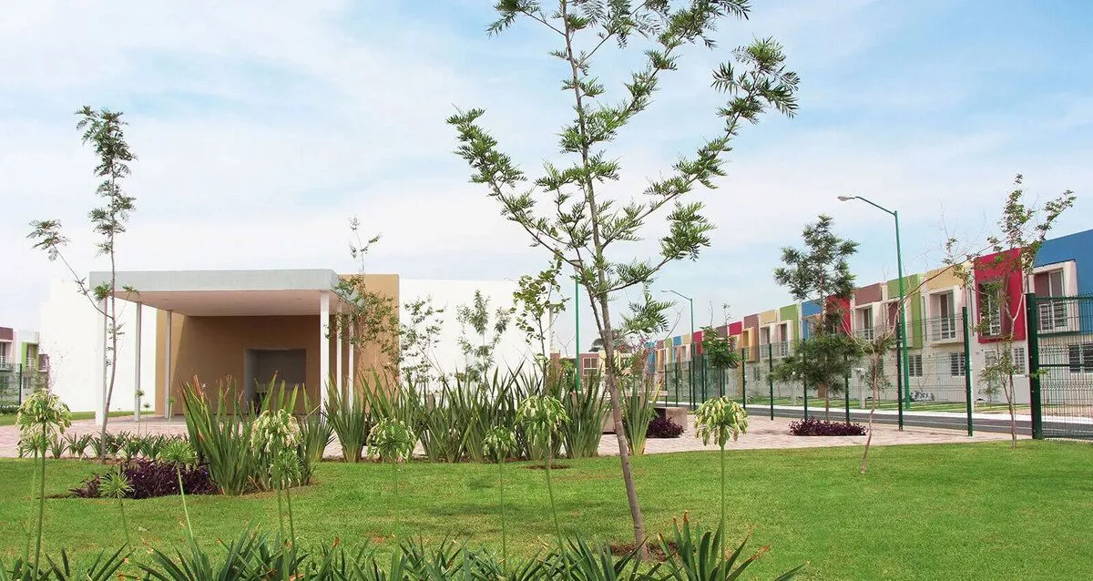 Foto 3 de DESARROLLO PARQUE DE LAS AVES: CASAS DÚPLEX Y UNIFAMILIARES EN ZAPOPAN