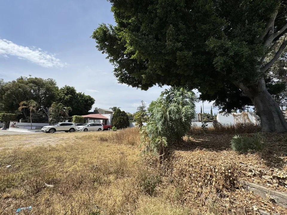Foto 5 de TERRENO LISTO PARA ESCRITURAR, A 2 MIN DE GALERÍAS SANTA ANITA