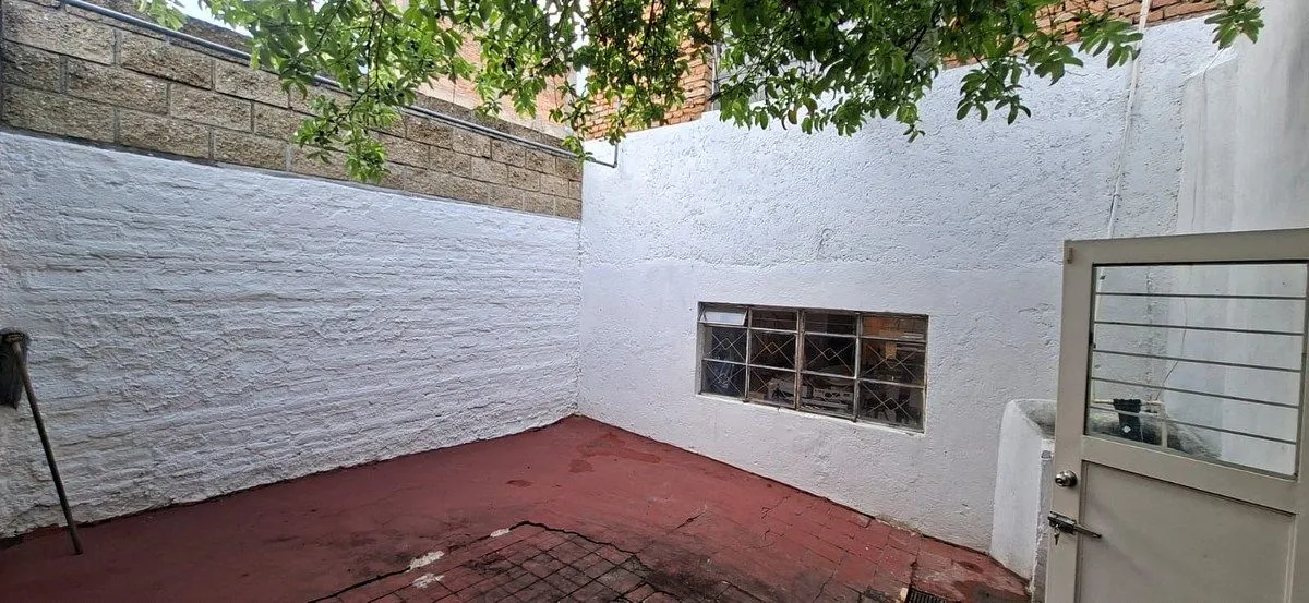Foto 4 de Casa en Venta con uso Mixto de suelo en Artesanos Guadalajara