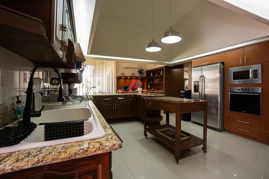 Foto 9 de Casa en venta  en Club de Golf Santa Anita, Tlajomulco, con acabados de lujo