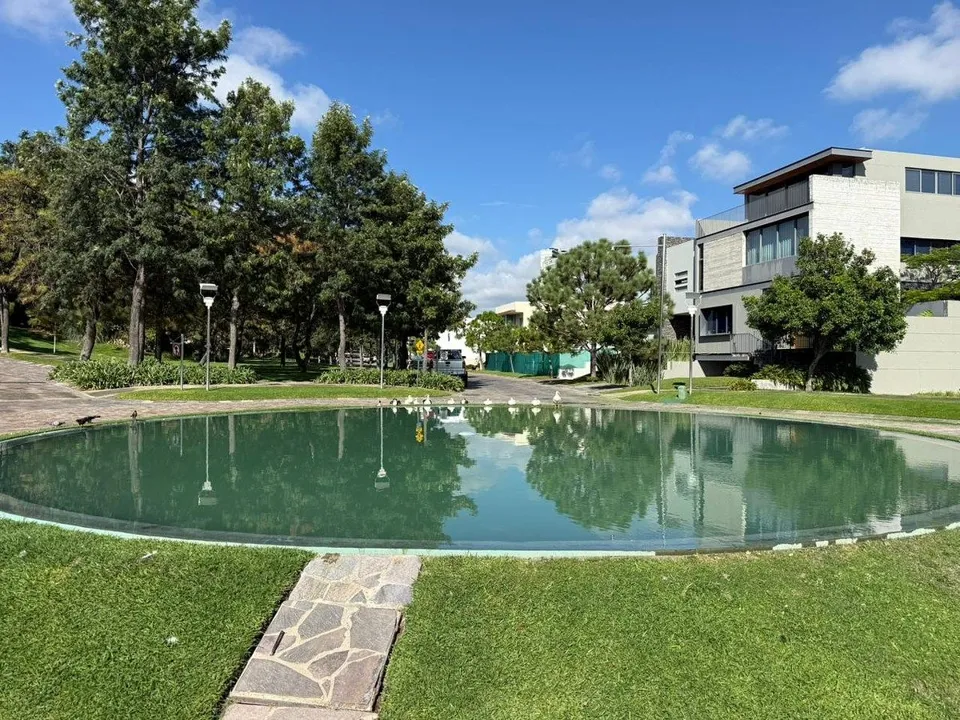 Foto 2 de Terreno en Venta en Alcazar, Zapopan