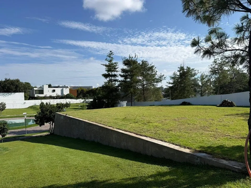Foto 4 de Terreno en Venta en Alcazar, Zapopan