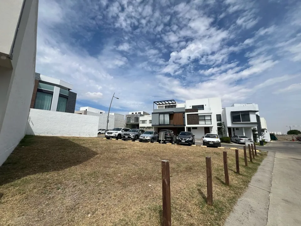 Exclusivo terreno en venta Coto Crisantemos