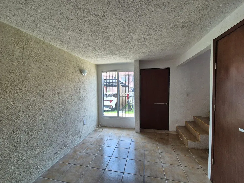 Foto 9 de CASA EN VENTA CERCA CENTROS UNIVERSITARIOS UDG