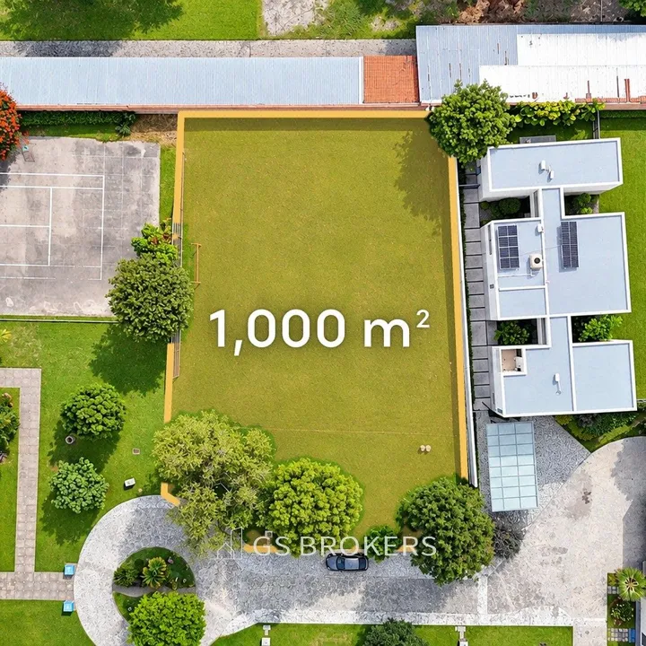 Foto 3 de Terreno en venta en San Acasio en la zona más exclusiva de Solares