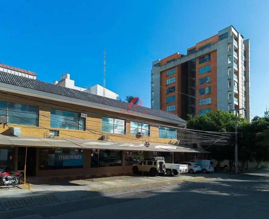 Foto 3 de Plaza comercial en venta Av. Rubén Darío Providencia Guadalajara 874 m2
