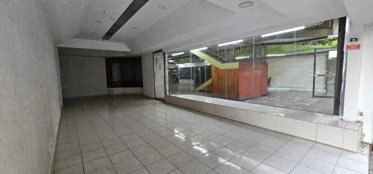 Foto 3 de LOCAL COMERCIAL EN EL CENTRO DE GUADALAJARA