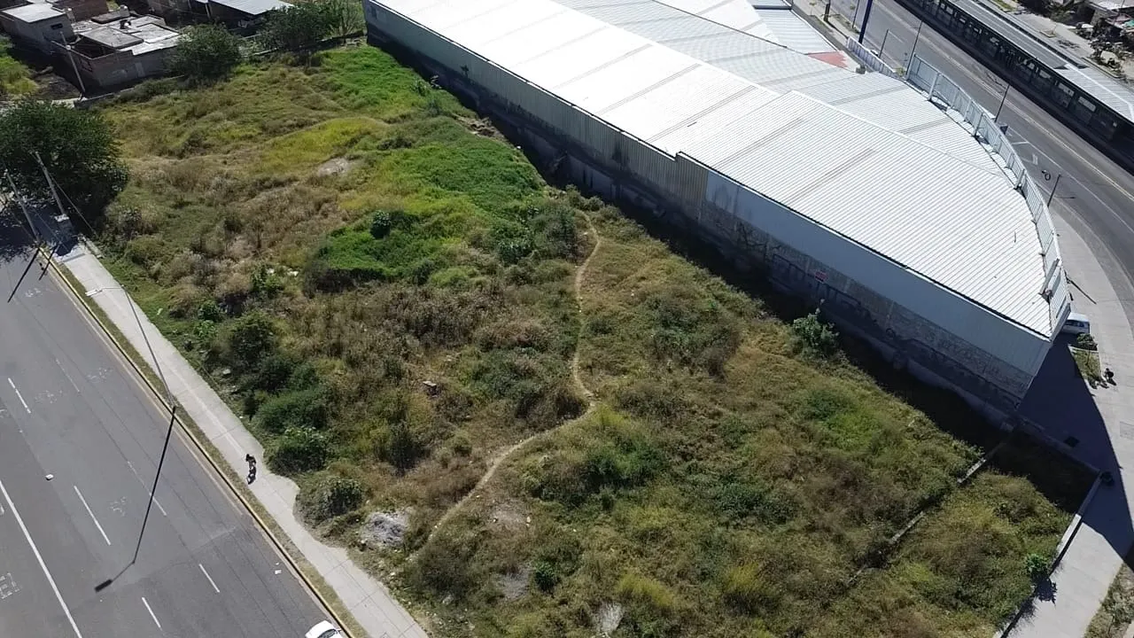 Foto 6 de Terreno en venta en Av. Tonaltecas, Tulipanes, Tonalá