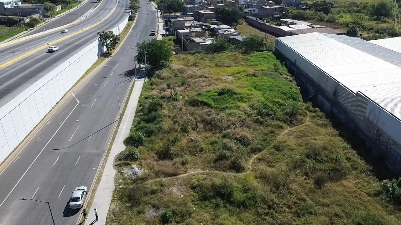 Foto 8 de Terreno en venta en Av. Tonaltecas, Tulipanes, Tonalá