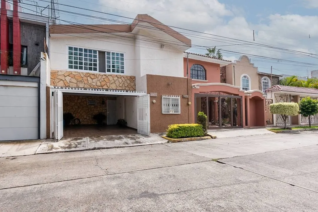 Casa en venta en Lagos Country, Zapopan
