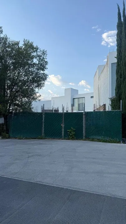 Foto 2 de Terreno en Venta en Solares Residencial - Solares Valeira 127