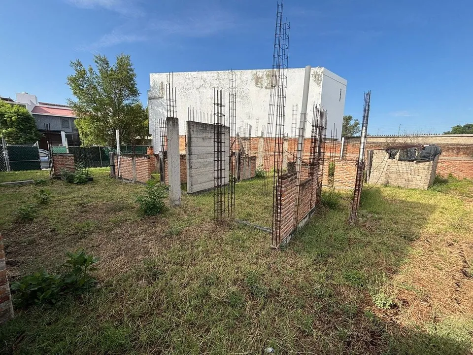 Foto 4 de Terreno en Venta en Solares Residencial - Solares Valeira 127