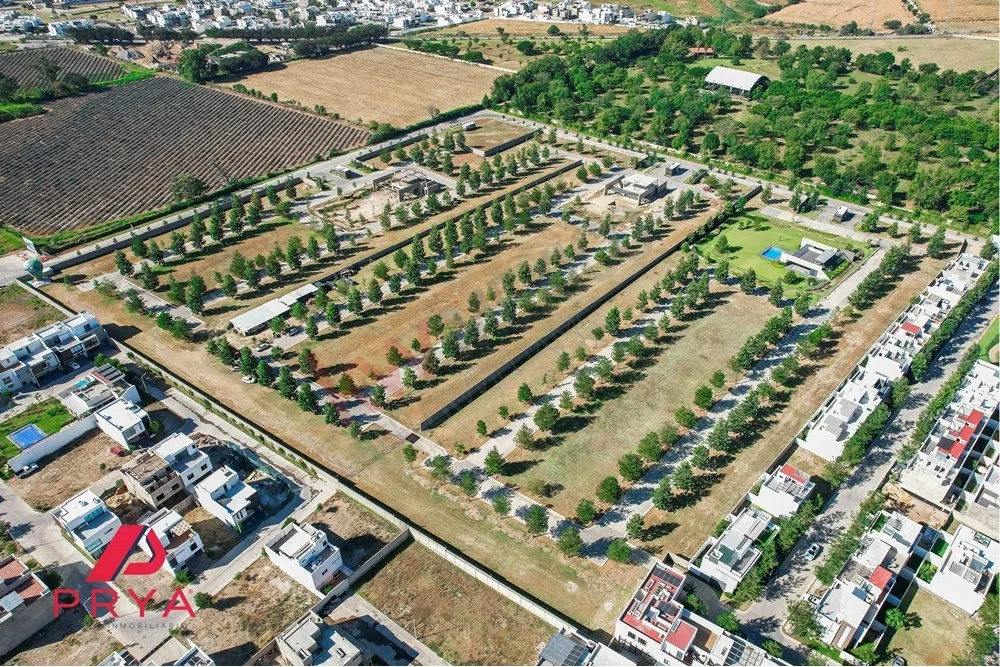 Foto 6 de Terreno en Venta Zapopan | Solares Residencial | Coto Prado 166 m²