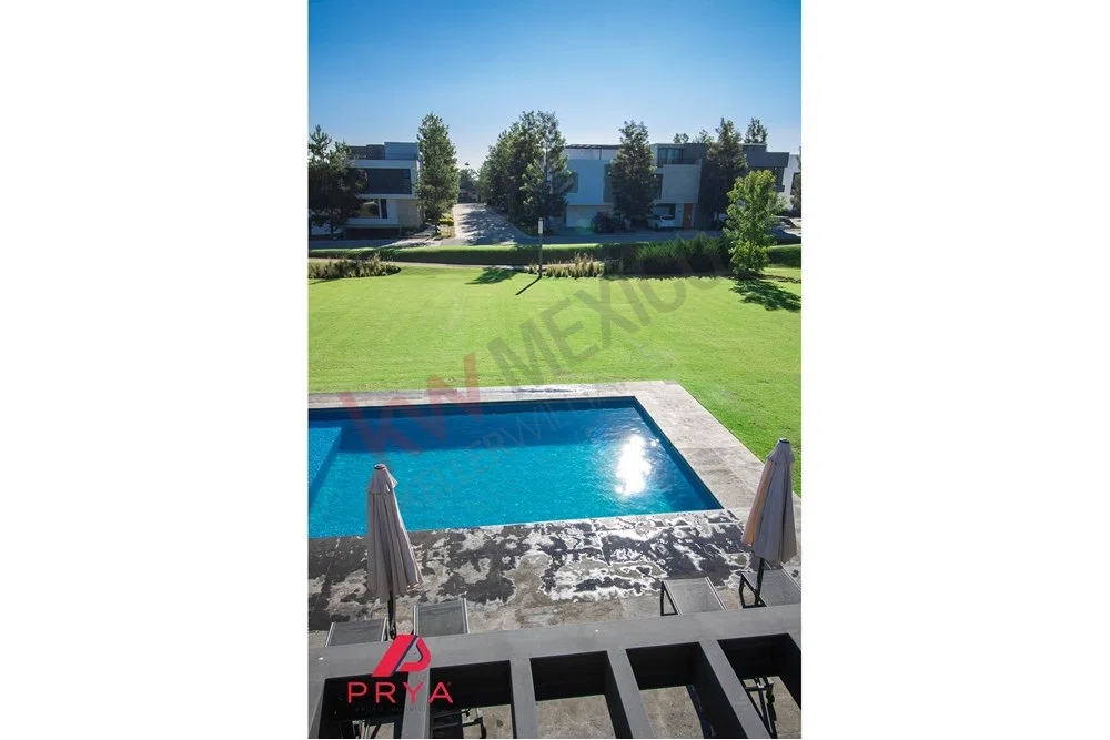 Foto 9 de Terreno en Venta Zapopan | Solares Residencial | Coto Prado 166 m²